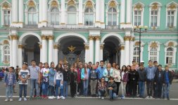 "Здравствуй, Россия!": поездка азербайджанских школьников в Санкт-Петербург  (ФОТО)