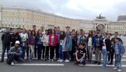 "Здравствуй, Россия!": поездка азербайджанских школьников в Санкт-Петербург  (ФОТО)