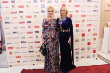 В Баку выбрали самую красивую и умную девушку стран СНГ (ФОТО)