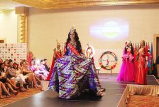 В Баку выбрали самую красивую и умную девушку стран СНГ (ФОТО)