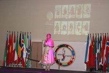 В Баку выбрали самую красивую и умную девушку стран СНГ (ФОТО)