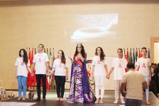 В Баку выбрали самую красивую и умную девушку стран СНГ (ФОТО)