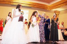 В Баку выбрали самую красивую и умную девушку стран СНГ (ФОТО)