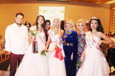 В Баку выбрали самую красивую и умную девушку стран СНГ (ФОТО)