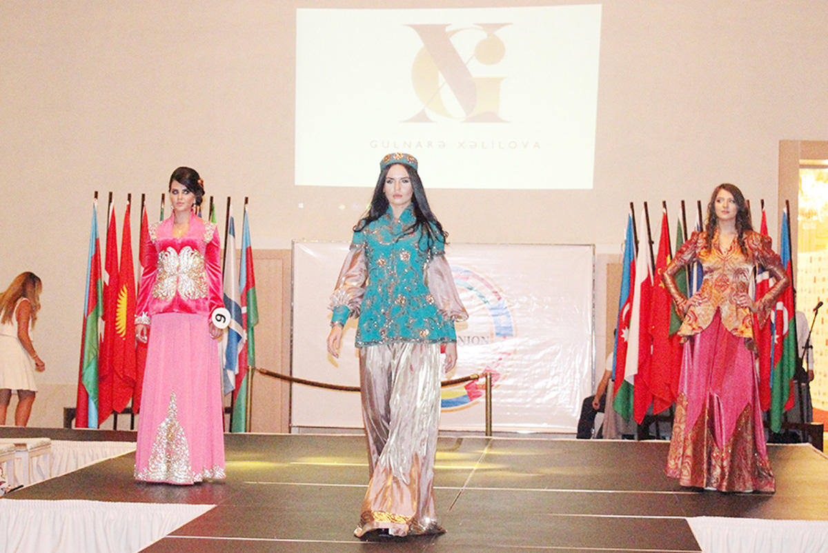 В Баку выбрали самую красивую и умную девушку стран СНГ (ФОТО)