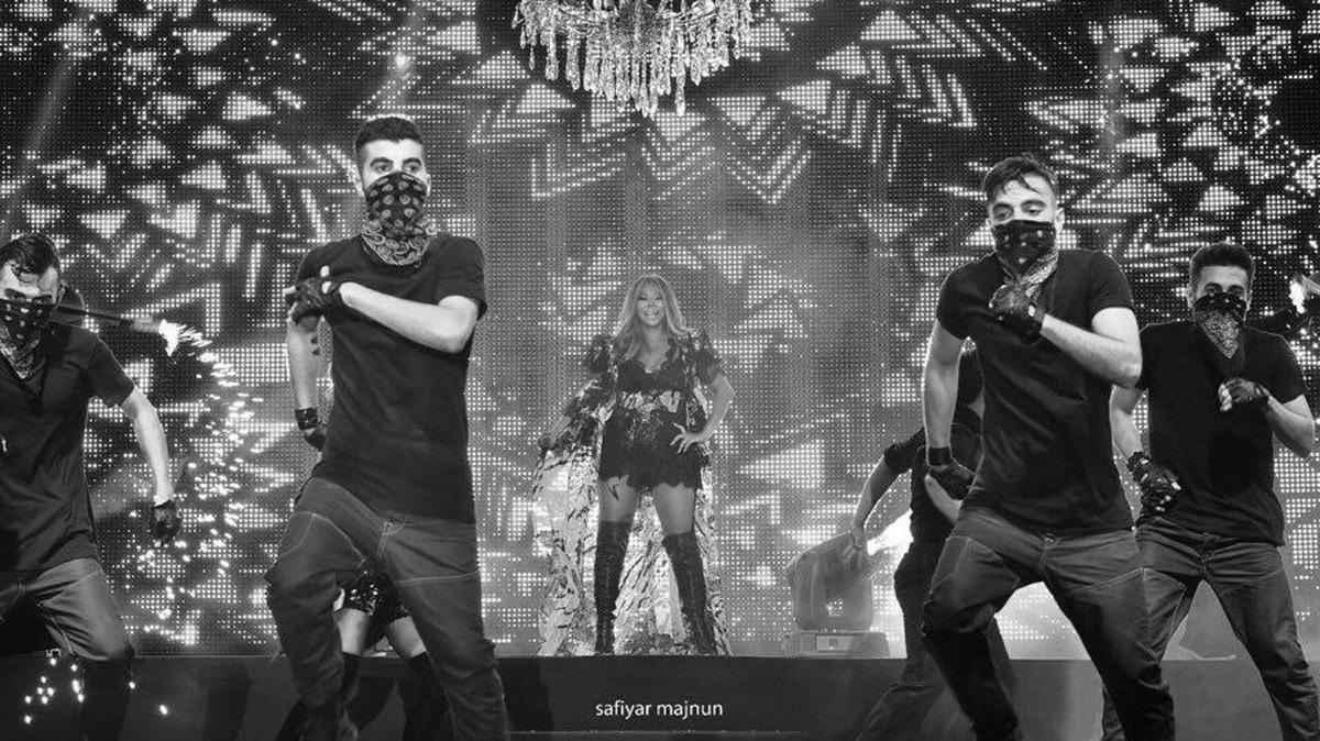 Летняя жара в Баку! Шоу с огнем и хрусталем Айгюн Кязымовой и Рагима Рагимли  (ФОТО)