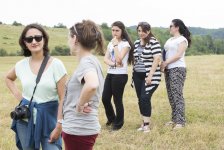 Белокурая красавица вернула к жизни народного артиста Азербайджана  (ВИДЕО, ФОТО)