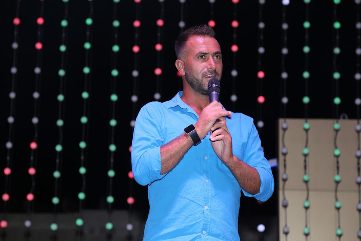 Горячее лето Адалята Шукюрова и его звездных друзей (ВИДЕО, ФОТО)