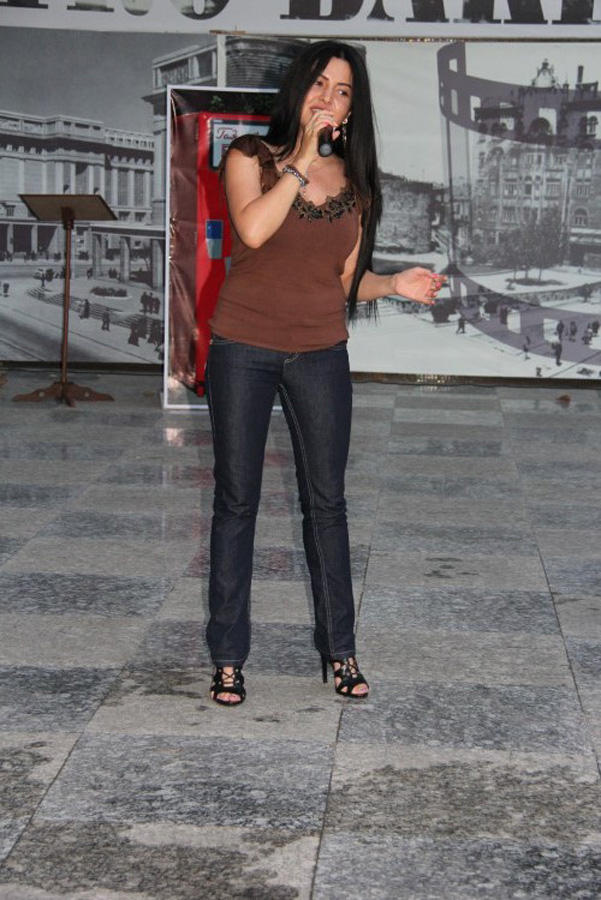 Бакинский уик-энд: нарды, ретро-музыка, танцы (ФОТО)