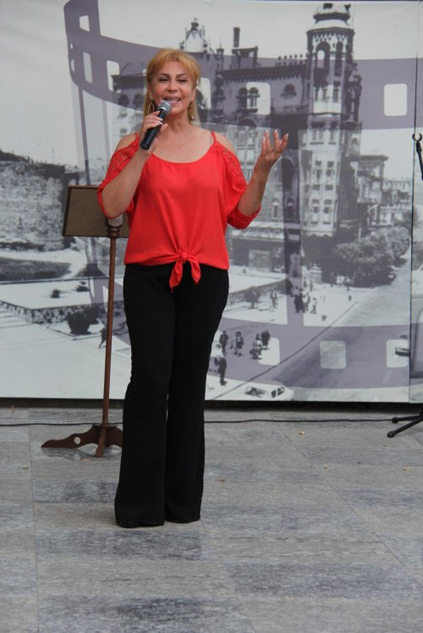 Бакинский уик-энд: нарды, ретро-музыка, танцы (ФОТО)