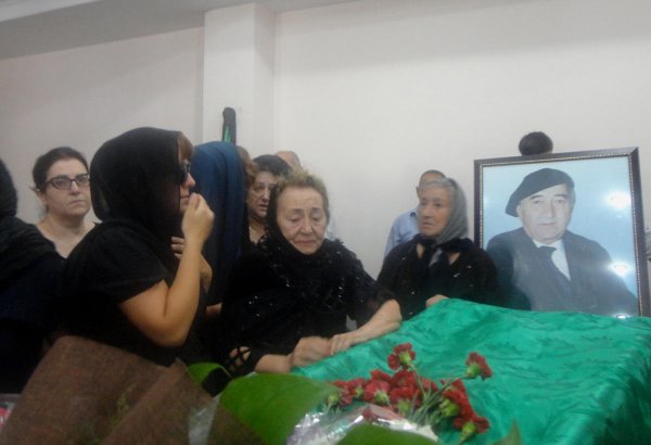 В Баку проходит церемония прощания с известным композитором Огтаем Зульфугаровым (ФОТО)