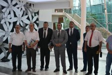 В Баку презентована книга Шахрияра "Приветствие Гейдарбабе" (ФОТО)