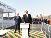 Президент Ильхам Алиев принял участие в церемонии отправки опорного блока платформы в рамках проекта "Шах Дениз-2" (ФОТО)