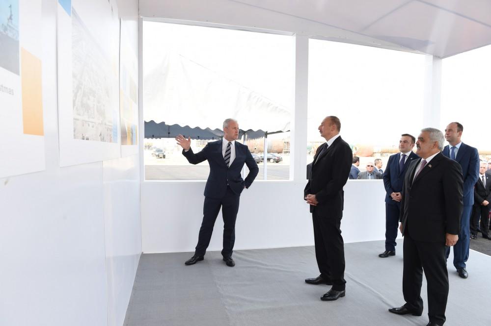 Президент Ильхам Алиев принял участие в церемонии отправки опорного блока платформы в рамках проекта "Шах Дениз-2" (ФОТО)