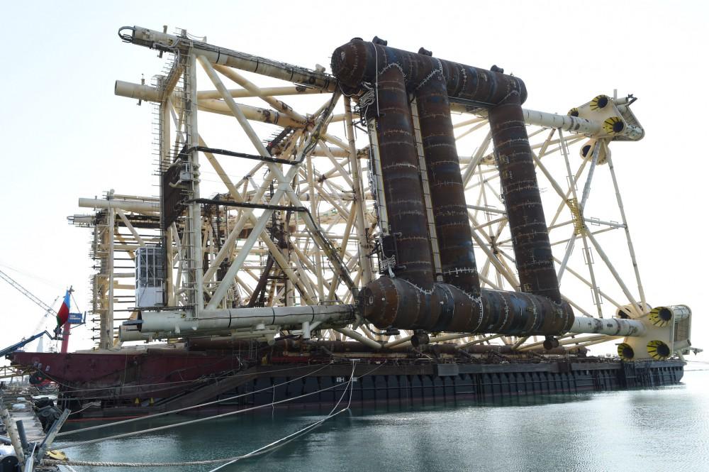 Президент Ильхам Алиев принял участие в церемонии отправки опорного блока платформы в рамках проекта "Шах Дениз-2" (ФОТО)