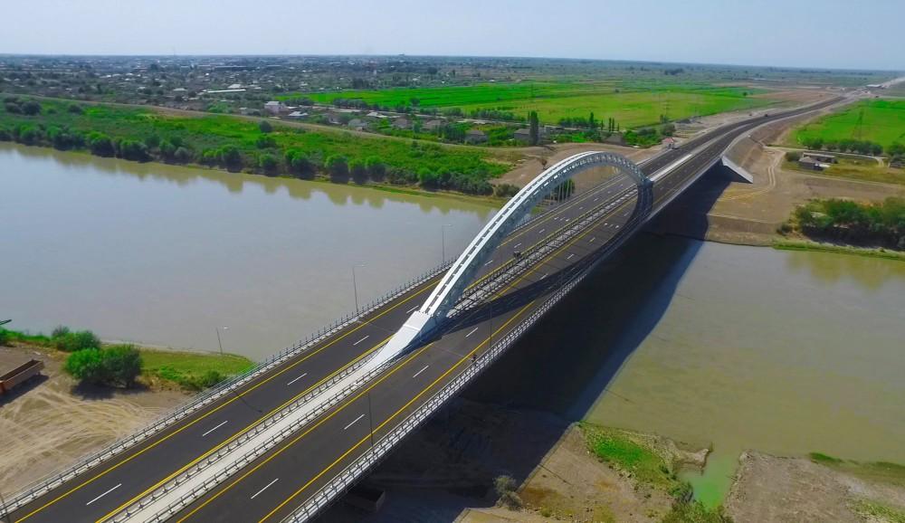 Президент Ильхам Алиев открыл участок дороги Алят-Астара - государственная граница Ирана (ФОТО)