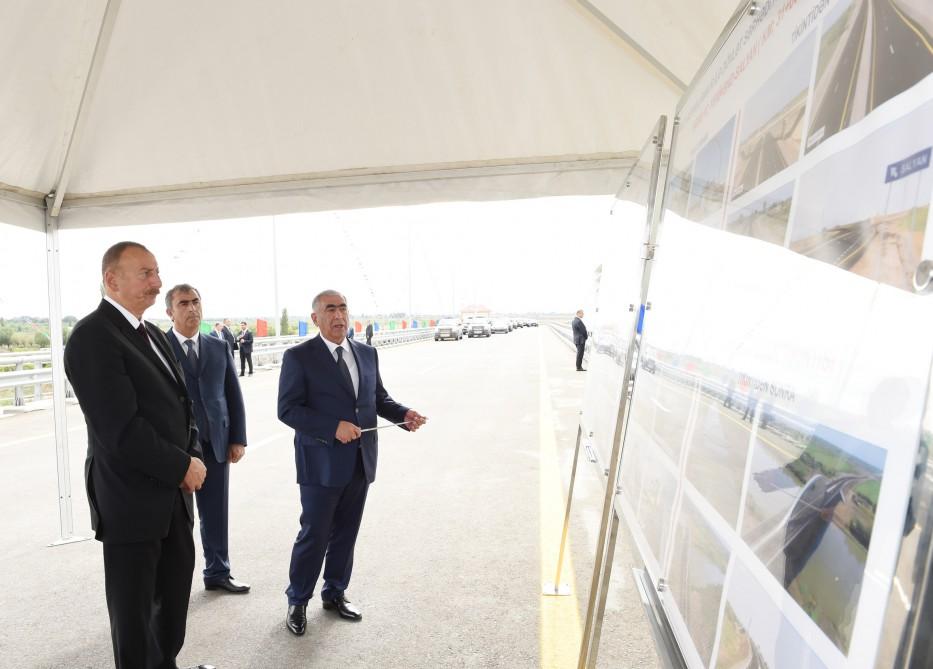 Президент Ильхам Алиев открыл участок дороги Алят-Астара - государственная граница Ирана (ФОТО)