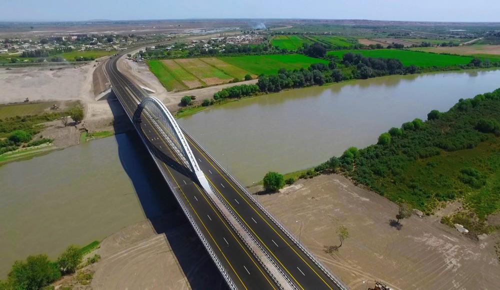 Президент Ильхам Алиев открыл участок дороги Алят-Астара - государственная граница Ирана (ФОТО)