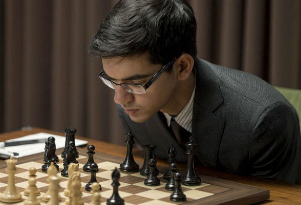 Аниш Гири: Меня поразило, как современные постройки гармонируют с Ичери шехер