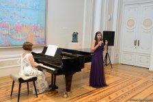 Хочу исполнить партию Гюльчохры – израильская вокалистка (ФОТО)