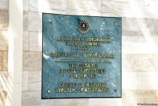 Невидимая жизнь Бакинского бульвара – фоторепортаж