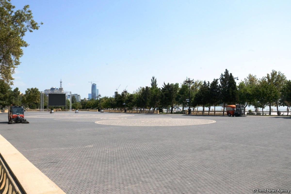 Невидимая жизнь Бакинского бульвара – фоторепортаж