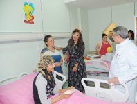 Вице-президент Фонда Гейдара Алиева Лейла Алиева побывала в Детской клинике Национального центра онкологии (ФОТО)