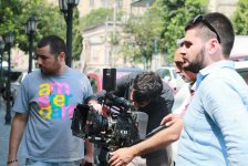 "Аршин мал алан" в необычном клипе  Фидан Гаджиевой и Алескера Алиева  (ФОТО)