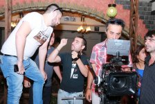 "Аршин мал алан" в необычном клипе  Фидан Гаджиевой и Алескера Алиева  (ФОТО)