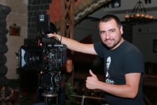 "Аршин мал алан" в необычном клипе  Фидан Гаджиевой и Алескера Алиева  (ФОТО)