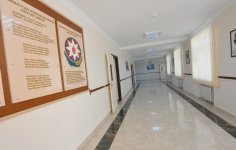 Президент Ильхам Алиев ознакомился с условиями, созданными в новом учебном корпусе средней школы в Баку (ФОТО)