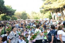 День знаний в бакинских школах  (ФОТО)