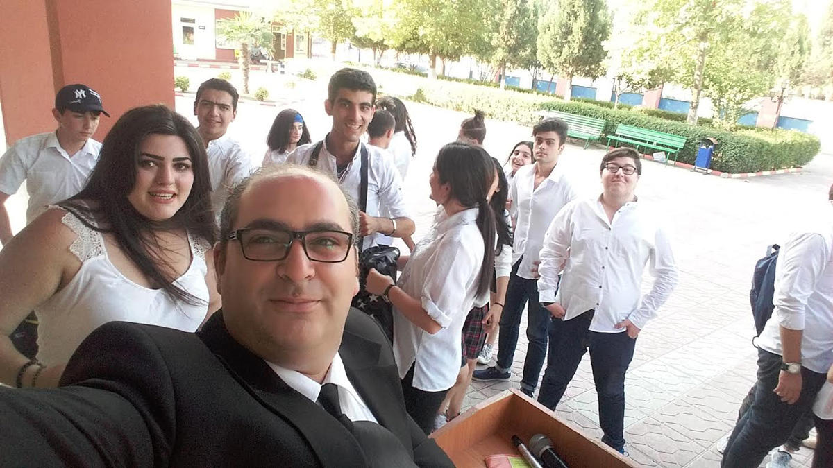 В Гяндже появился Ленин (ФОТО)