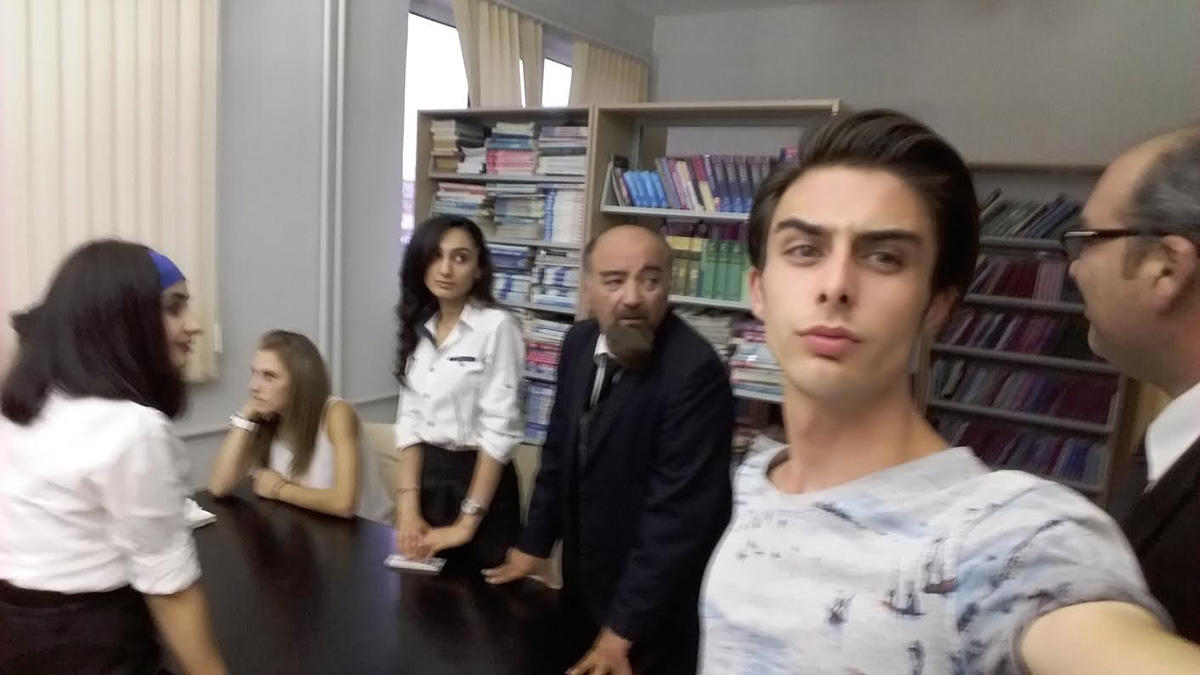 В Гяндже появился Ленин (ФОТО)