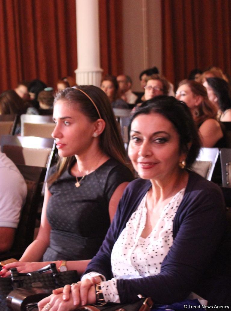 Фатима Фаталиева представила клип на произведение Узеира Гаджибейли "Джанги"  (ФОТО/ВИДЕО)