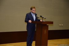 Низкие цены на нефть не помешали SOCAR реализовывать проекты