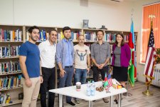 Музыкальный бизнес в Азербайджане – советы американских звезд (ФОТО)