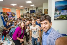 Музыкальный бизнес в Азербайджане – советы американских звезд (ФОТО)