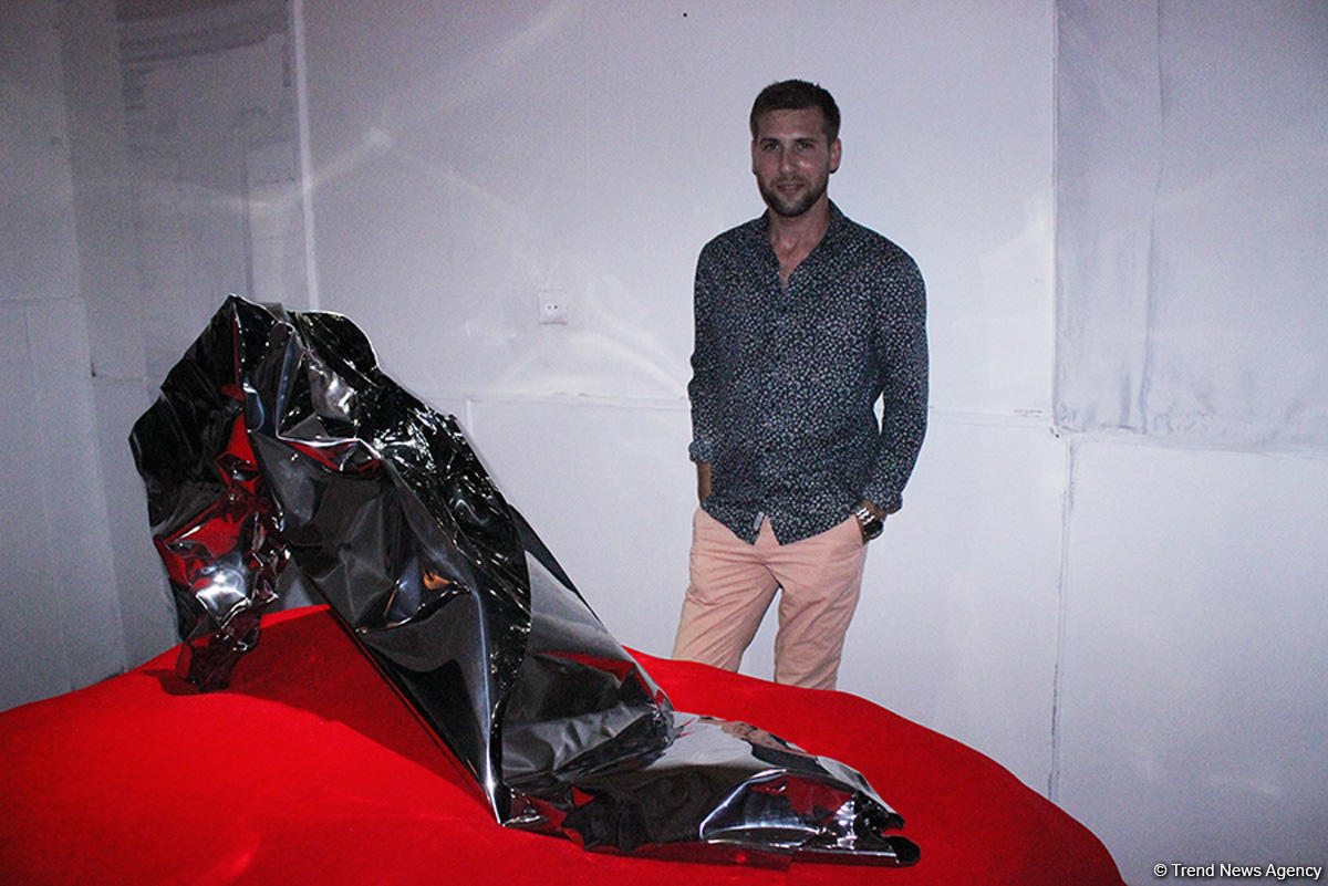 В Проектном Пространстве ARTIM открылась выставка скульпторов "Комфортное онемение" (ФОТО)