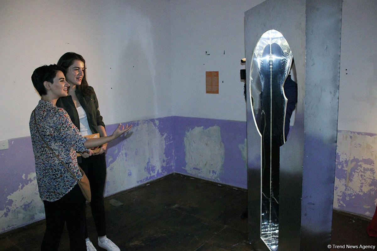 В Проектном Пространстве ARTIM открылась выставка скульпторов "Комфортное онемение" (ФОТО)