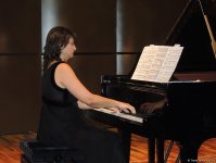 Необыкновенная магия музыки Наргиз Алияровой  (ФОТО)