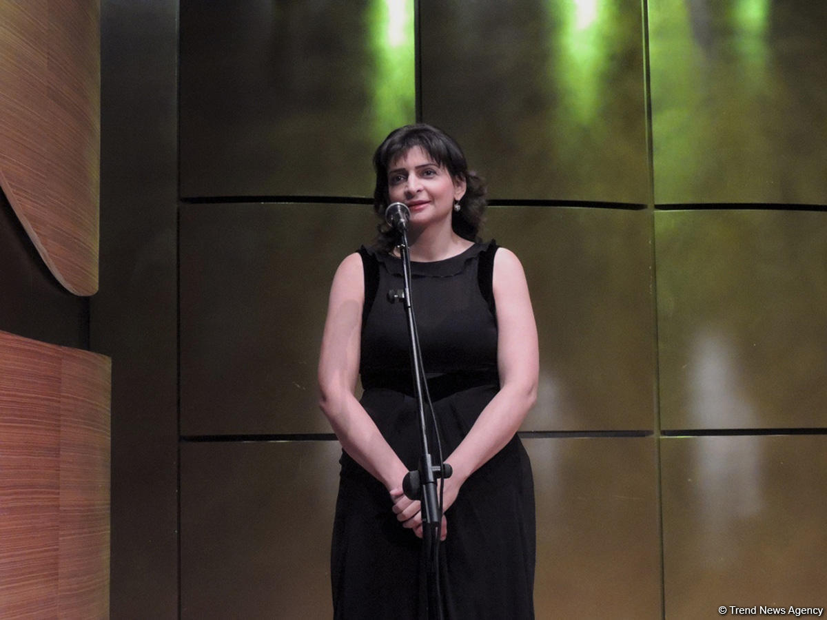 Необыкновенная магия музыки Наргиз Алияровой  (ФОТО)