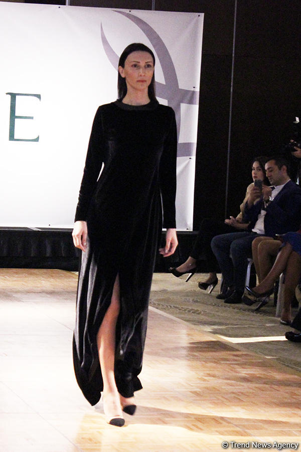 Красочное дефиле Hadije в Баку – певец Замиг Гусейнов стал дизайнером (ФОТО)