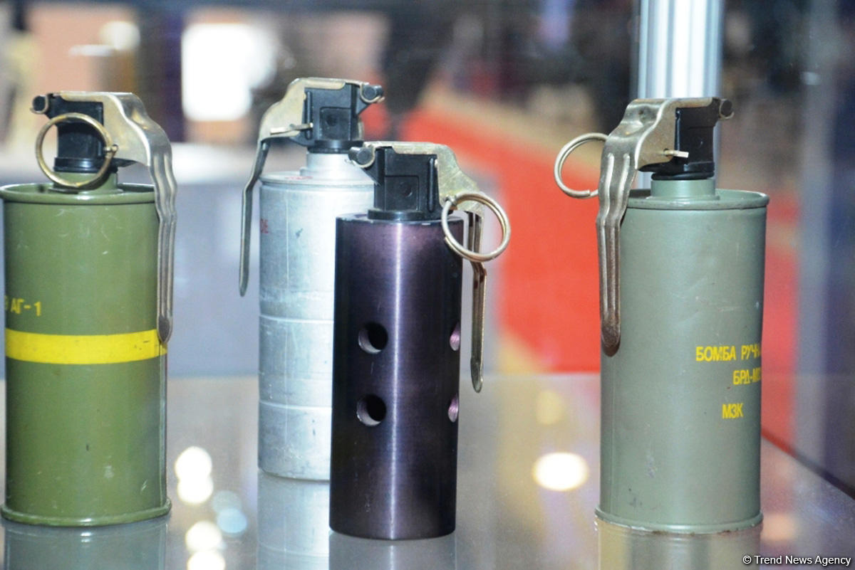 На выставке вооружений ADEX 2016 в Баку представлено новейшее вооружение (ФОТО)