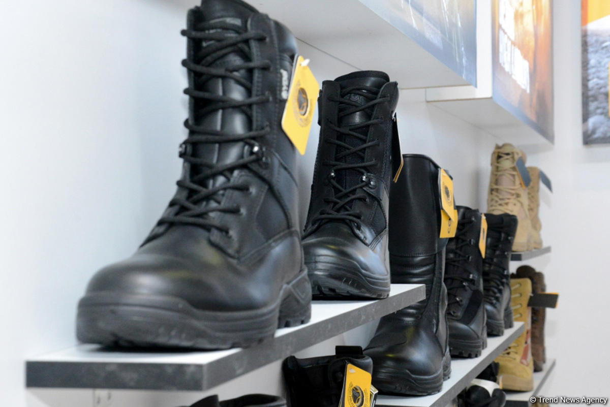 На выставке вооружений ADEX 2016 в Баку представлено новейшее вооружение (ФОТО)