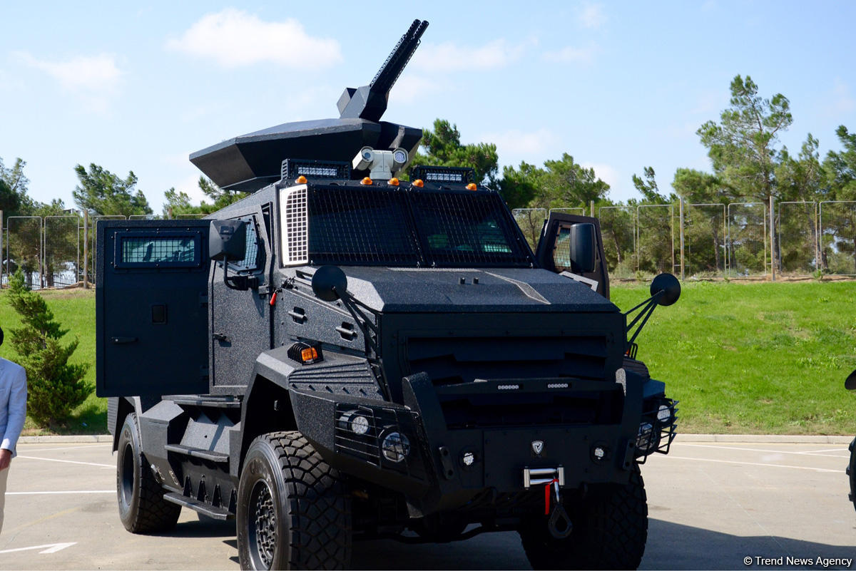 На выставке вооружений ADEX 2016 в Баку представлено новейшее вооружение (ФОТО)