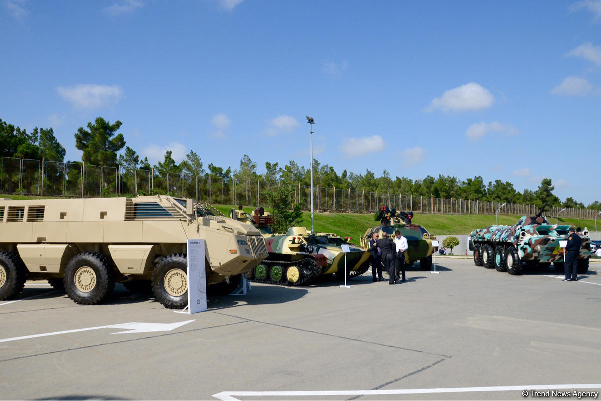 На выставке вооружений ADEX 2016 в Баку представлено новейшее вооружение (ФОТО)