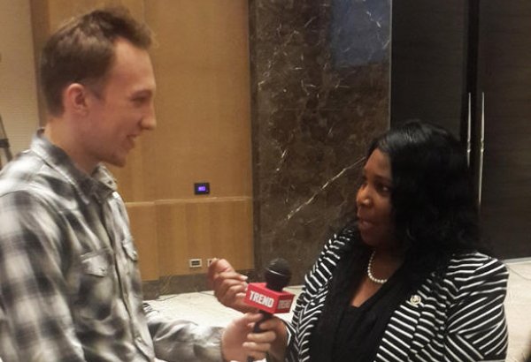 Азербайджан предпринимает важные шаги по развитию мультикультурного общества - замдиректора отдела Белого Дома