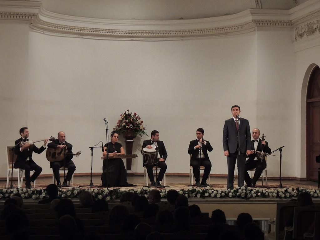 90-летие народного поэта Габиля: лирические стихи и музыка  (ФОТО)