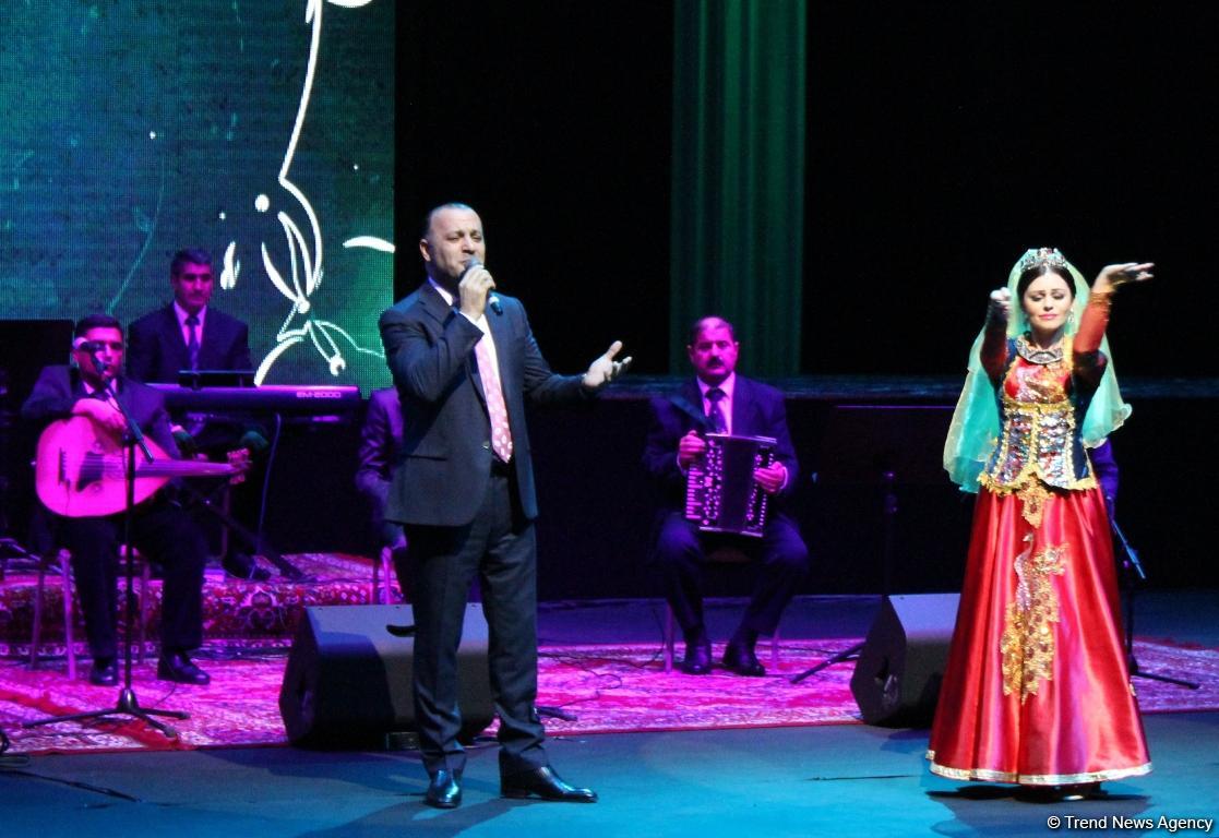 Лучшие хиты Алекпера Тагиева в исполнении азербайджанских звезд (ФОТО)